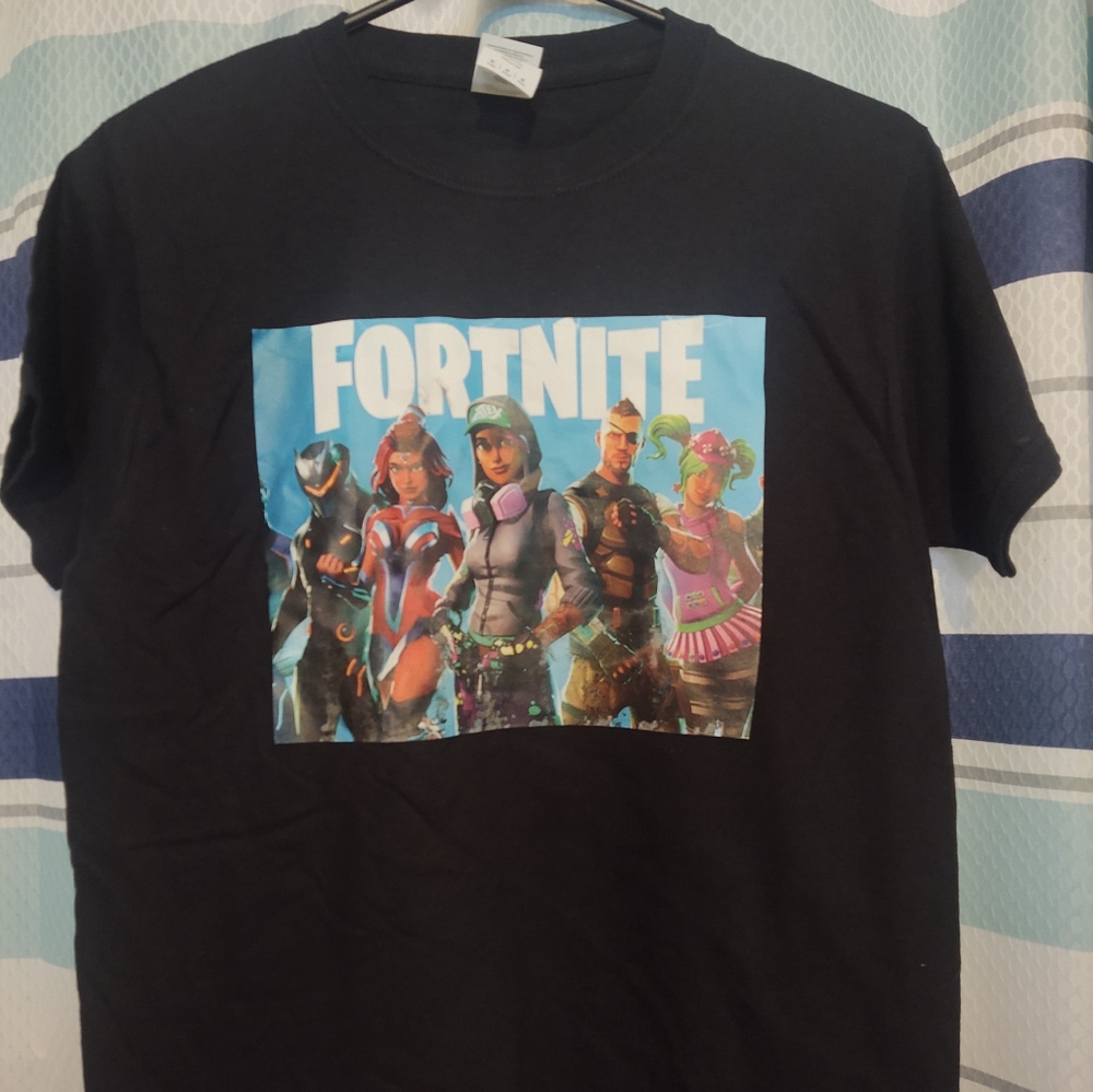 Fortnite tshirt